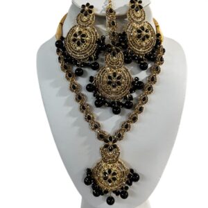4-piece Black Kundan-style necklace set