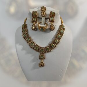 5-piece Green Kundan-style necklace set