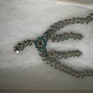 Nature's Elegance: Azure Blue Leaf Motif Jewelry Set